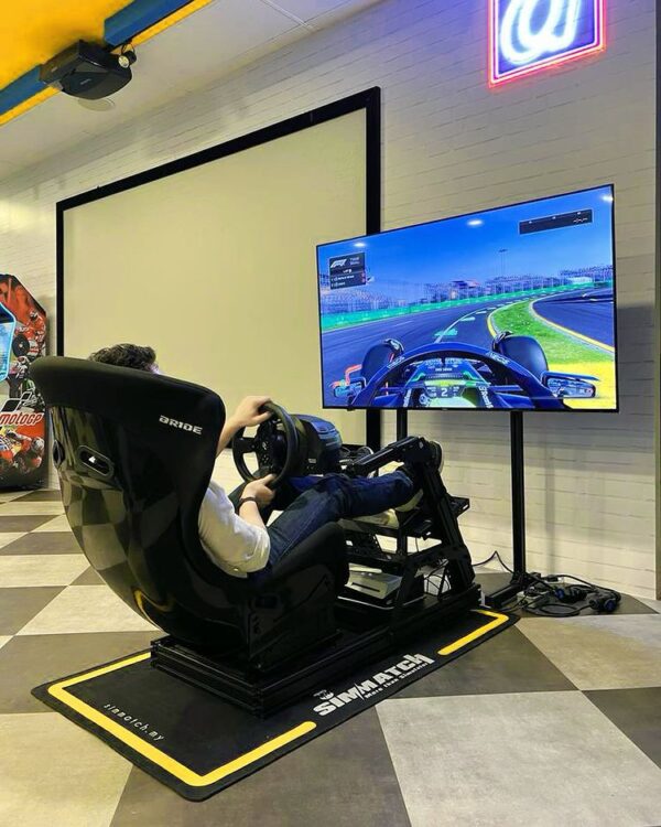 F1 Simulator Machine - Image 2